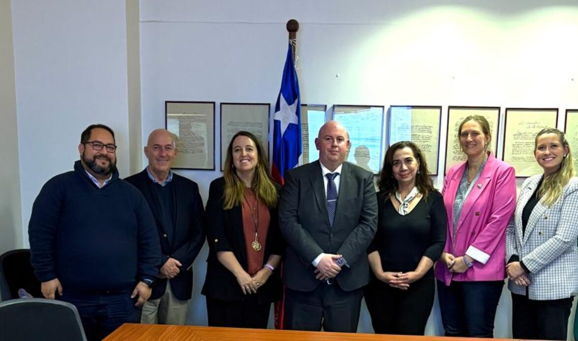 Australia y Chile fortalecen lazos en educación superior a través de la Red de Universidades Regionales RUN